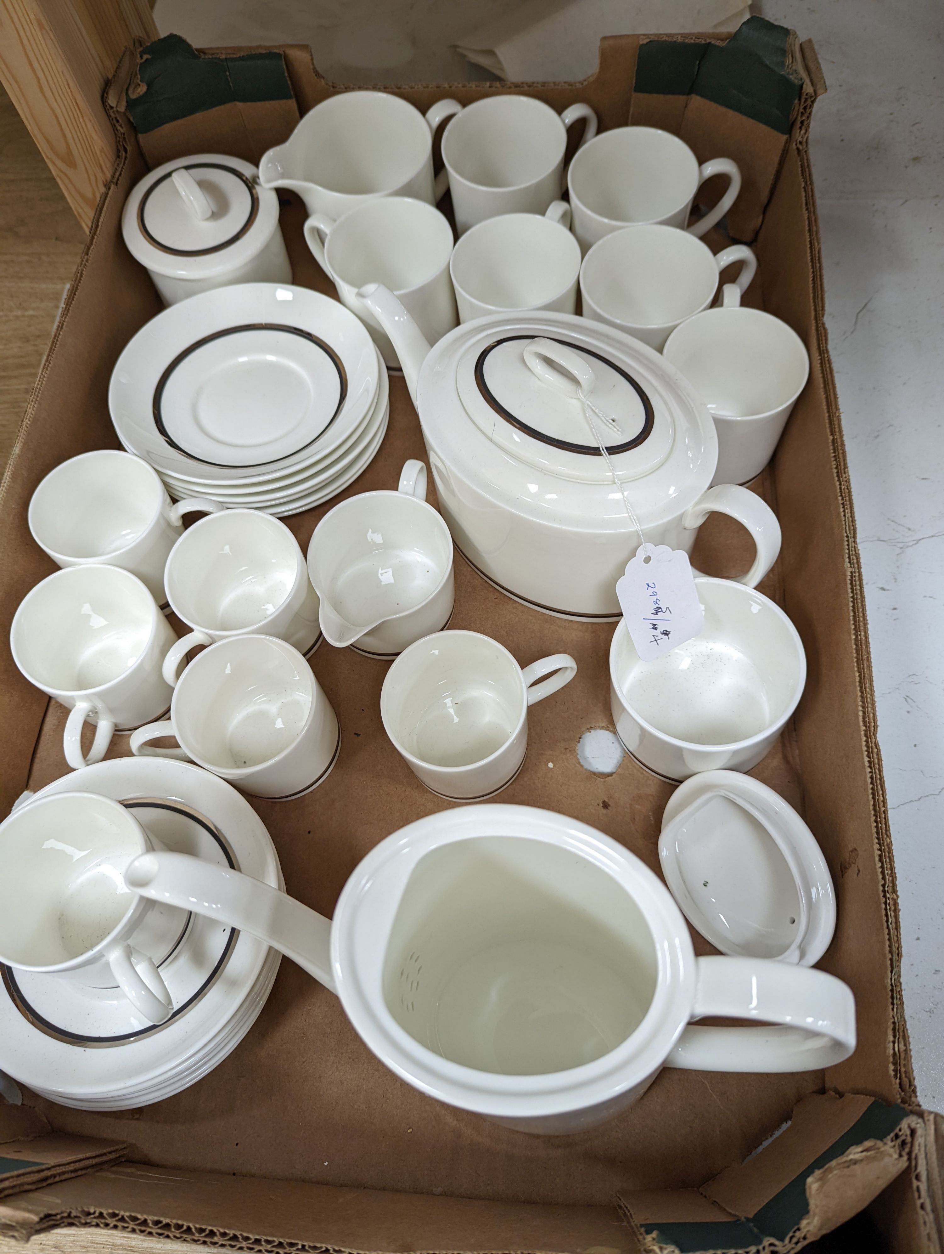 A Susie Cooper Charisma tea and coffee set